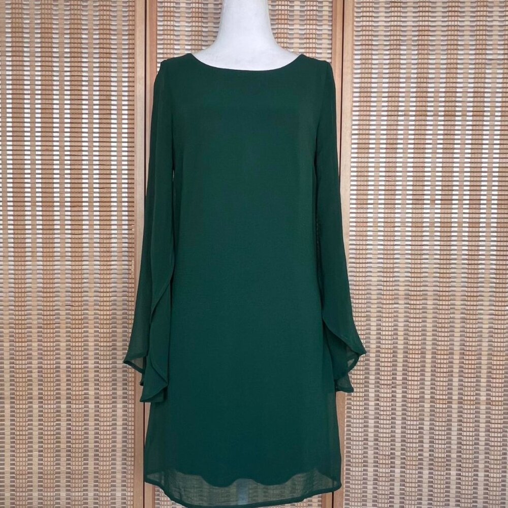 Vintage Charlotte Russe emerald green midi dress with flowy long sleeves
